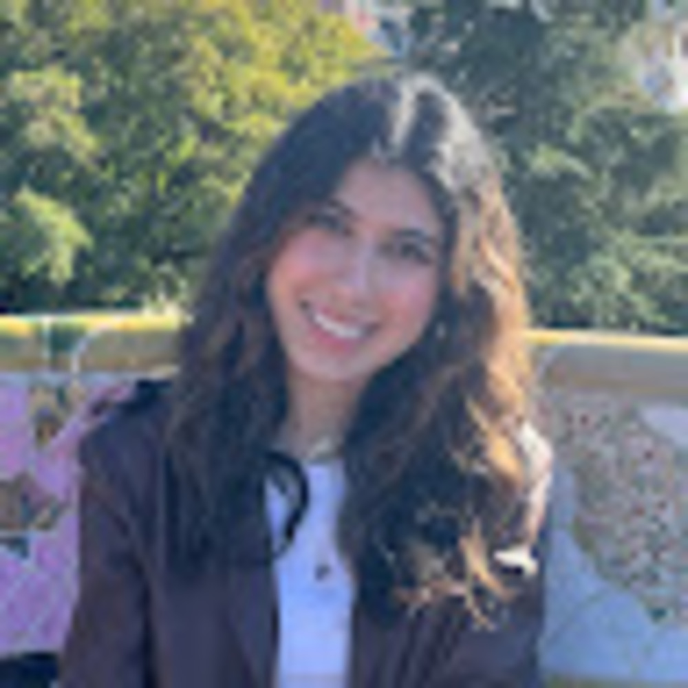 Meet your Posher, Shaya